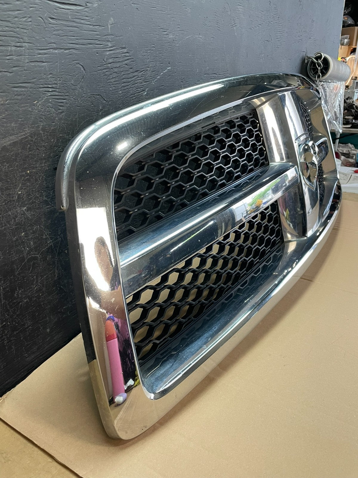 2009 to 2012 Dodge Ram 1500 Front Upper Grille Grill AD8301 DG2