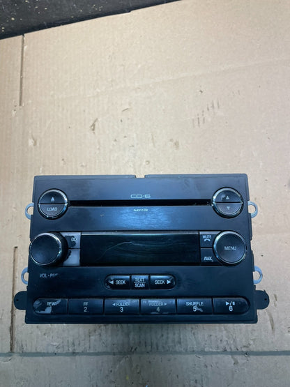 2008 - 2009 Ford Taurus X AM FM Radio MP3 6 Disc CD Player Auxiliary v8746 DG0