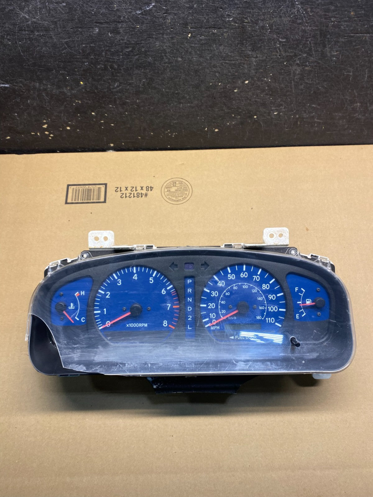 2001 2003 Toyota Sienna Speedometer Cluster Gauge W4047 DG0