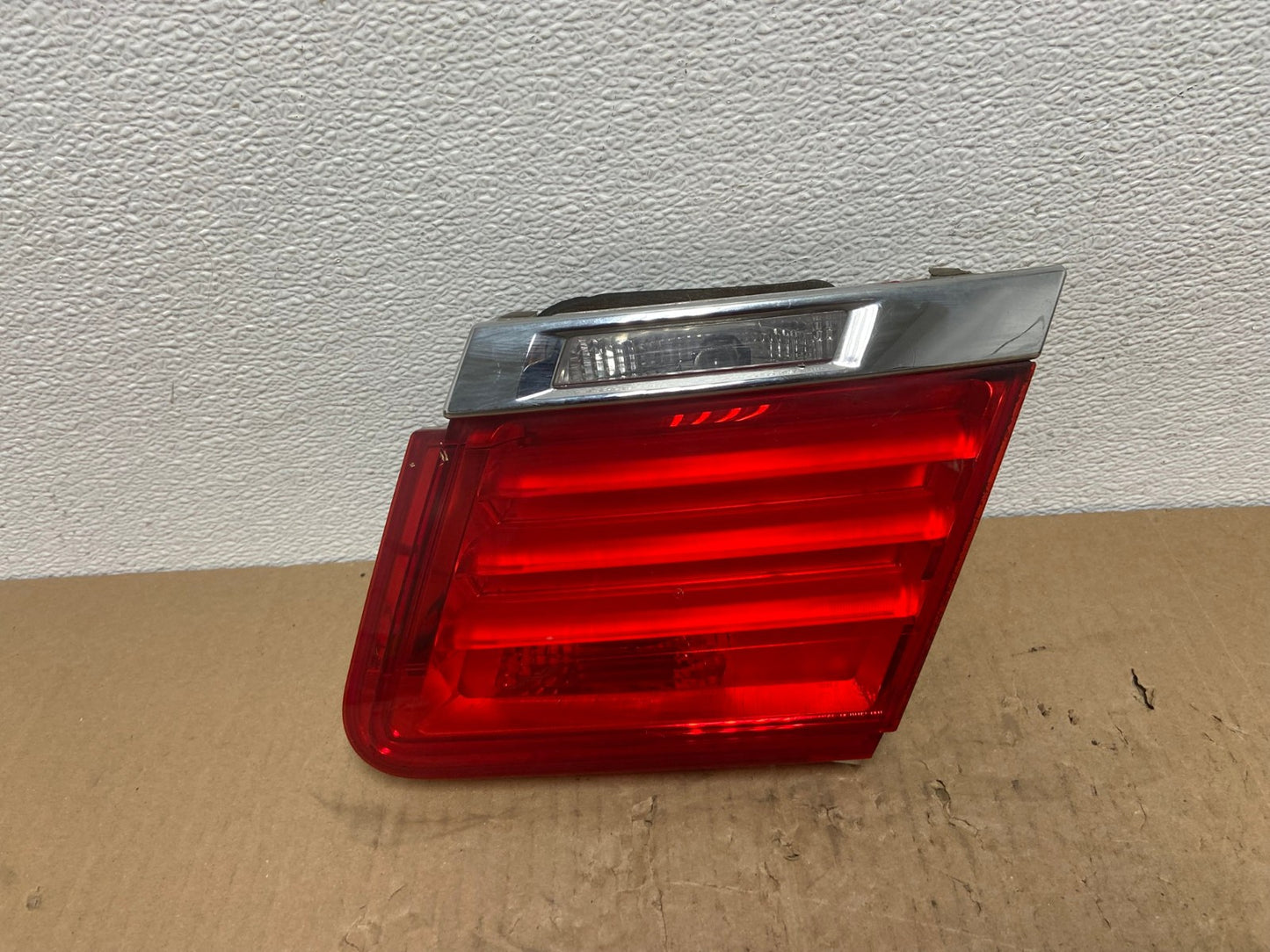 2009 - 2012 Bmw 7-Series F01 F02 750i Right Passenger Inner Tail Light AB8344 LK0