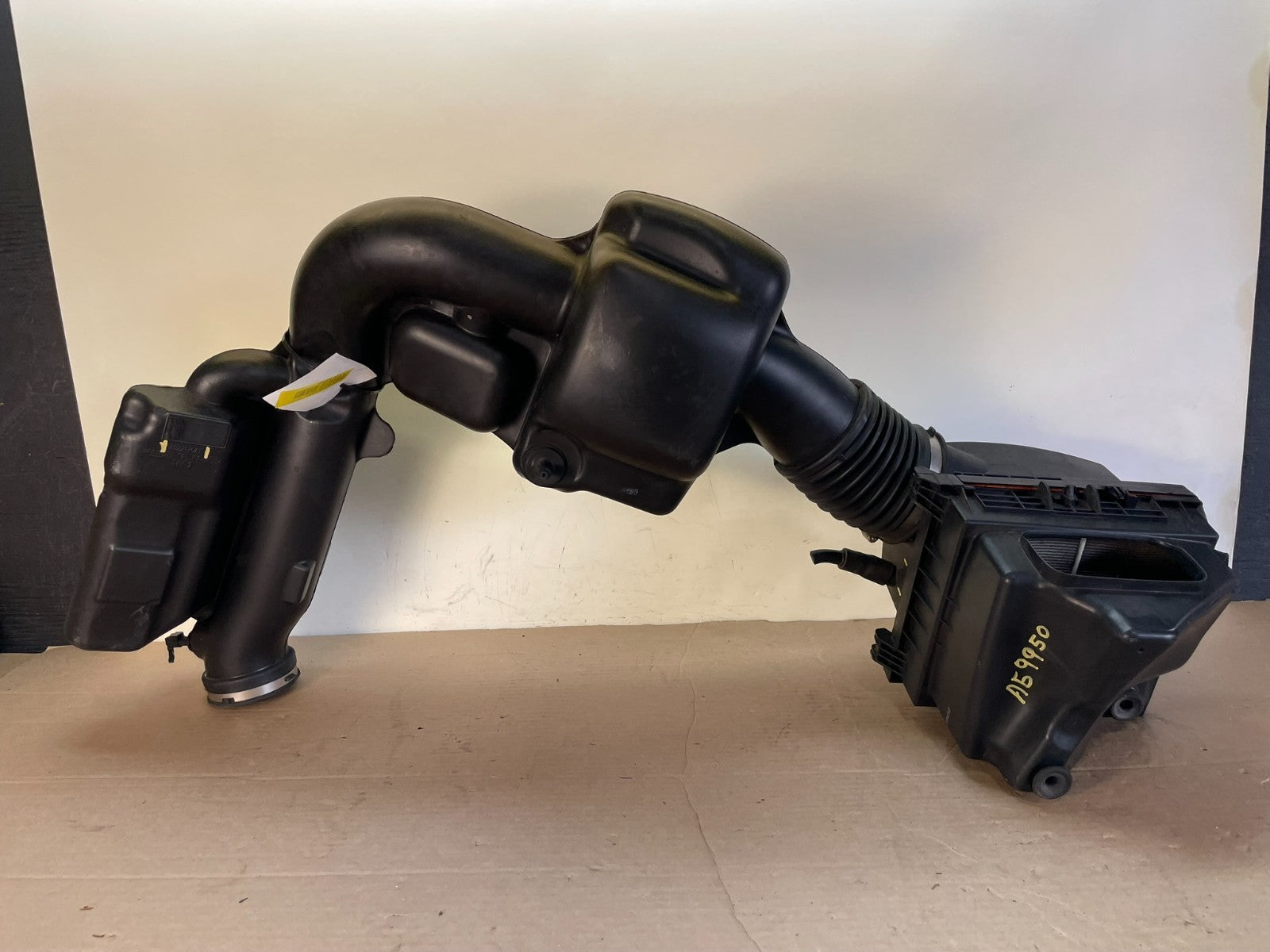 2011-2013 Grand Cherokee Dodge Durango 3.6L Resonator Air Intake Tube ag9950 DG4