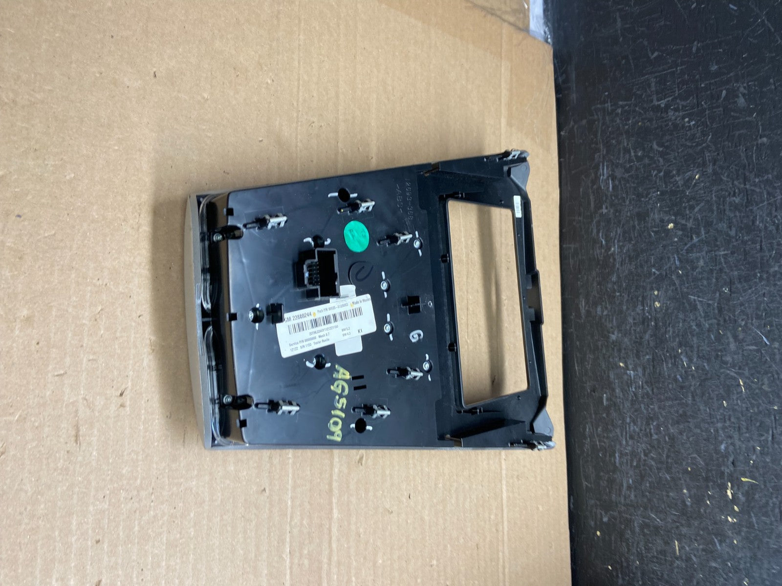 2012-2015 Chevy Equinox Terrain Radio Face Climate Control Panel Bezel ag5109 DG4