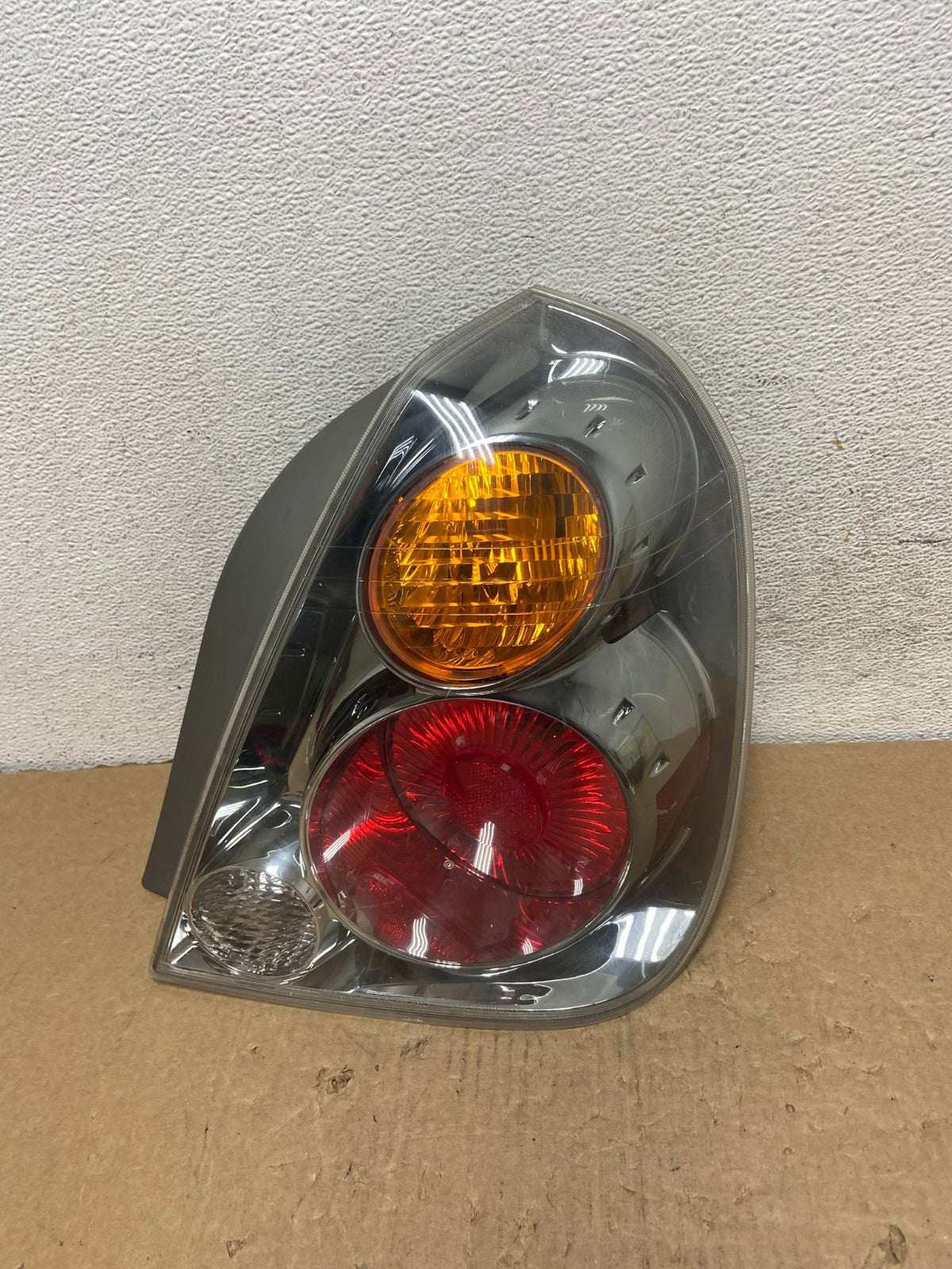 2002 2003 2004 Nissan Altima Right Passenger Rh Tail Light Side AF7454 LK0