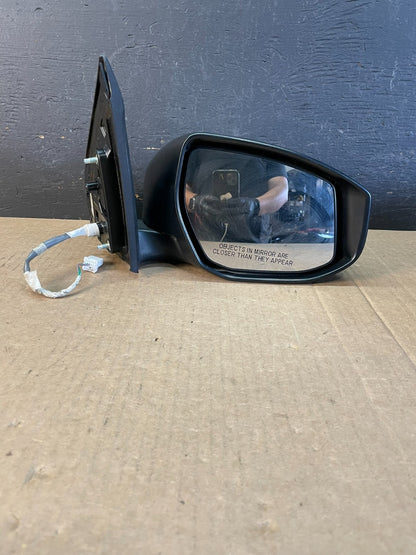 2013 to 2019 Nissan Sentra Right Passenger Side Door Mirror AD0312 DG7