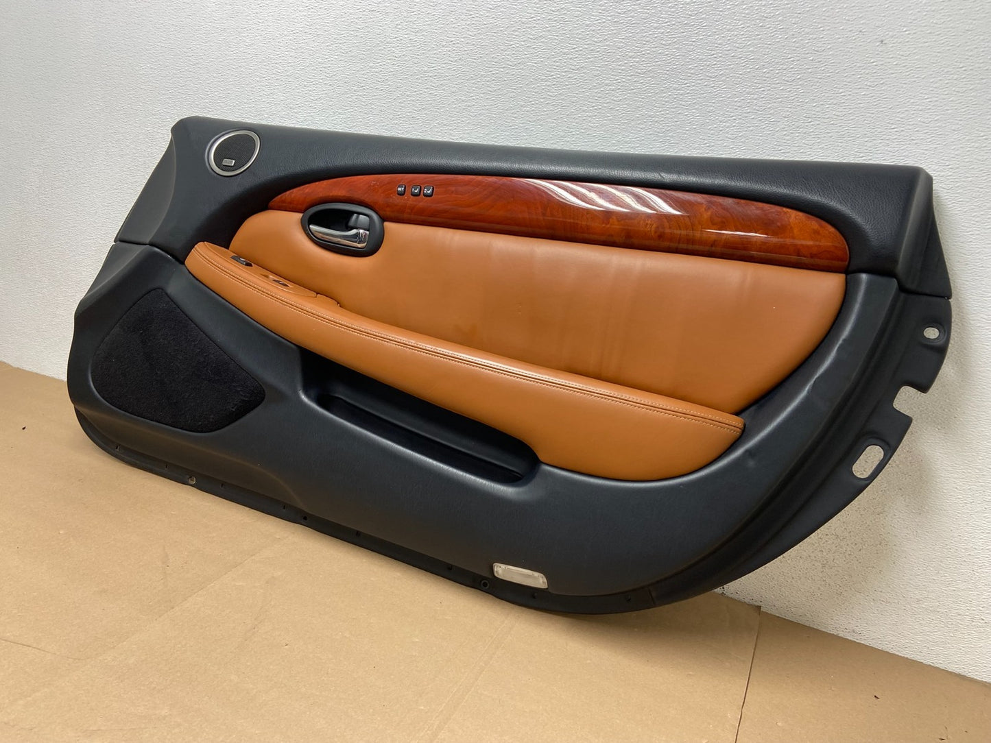 2002-2010 Lexus SC430 Front Right Passenger Door Trim Cover Panel ag4507 DG1