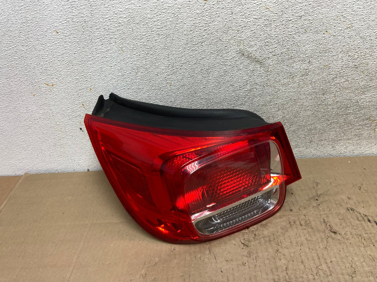 No Led 2013 - 2015 Chevrolet Malibu Left Driver LH Side Tail Light AI2529 LK0