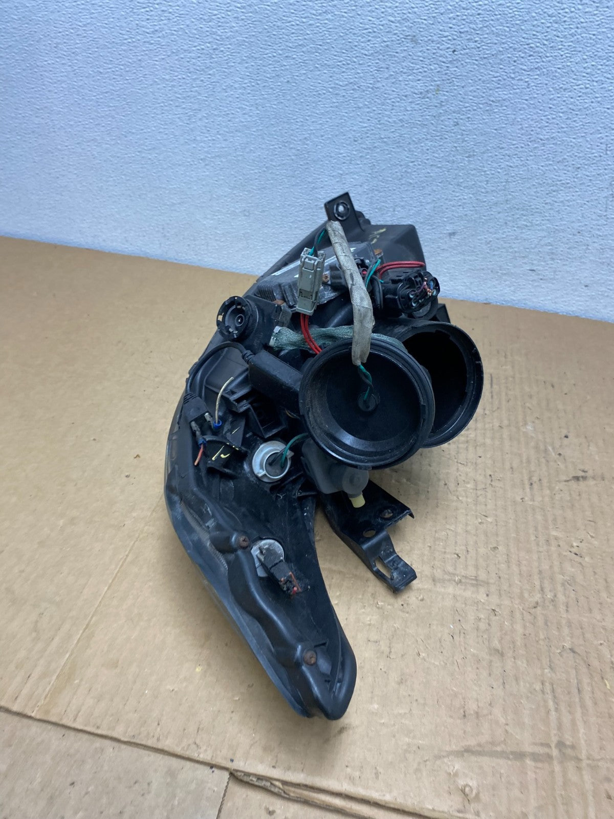 2004 to 2008 Infiniti Fx35 Hid Xenon Right Passenger Rh Headlight AC7638 DW8