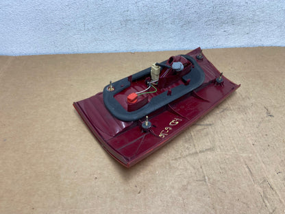 2004 - 2005 Toyota Sienna Left Driver LH Side Inner Tail Light AD6216 LK5
