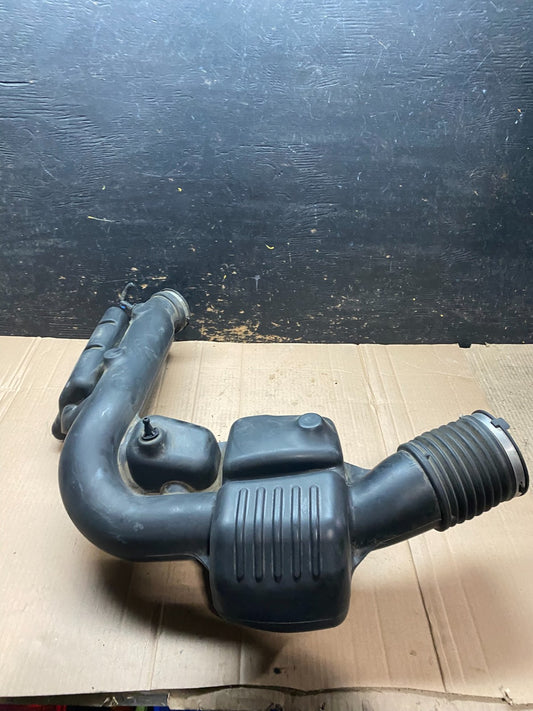 2011 - 2013 Dodge Durango 3.6L Resonator Air Intake Tube OEM V9751 DG0
