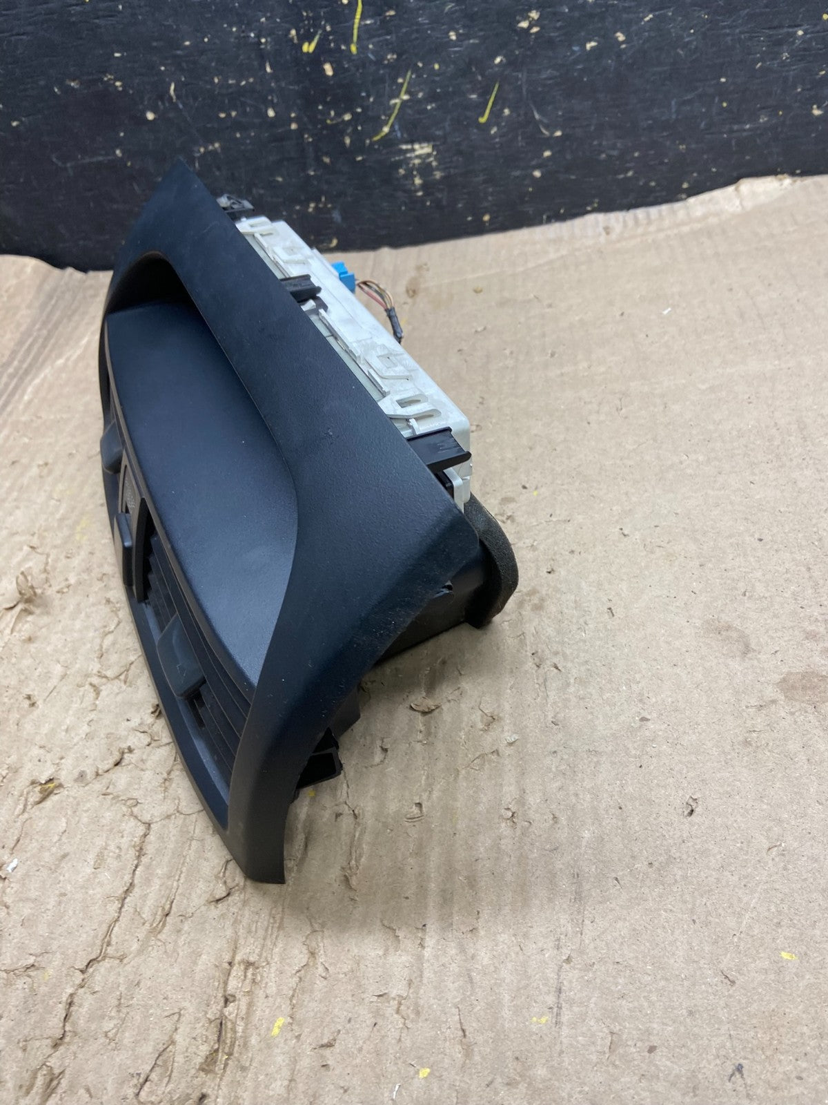 2004 to 2008 Acura TL Front Dash Dashboard AC Center Clock Air Vent x6244 DG2