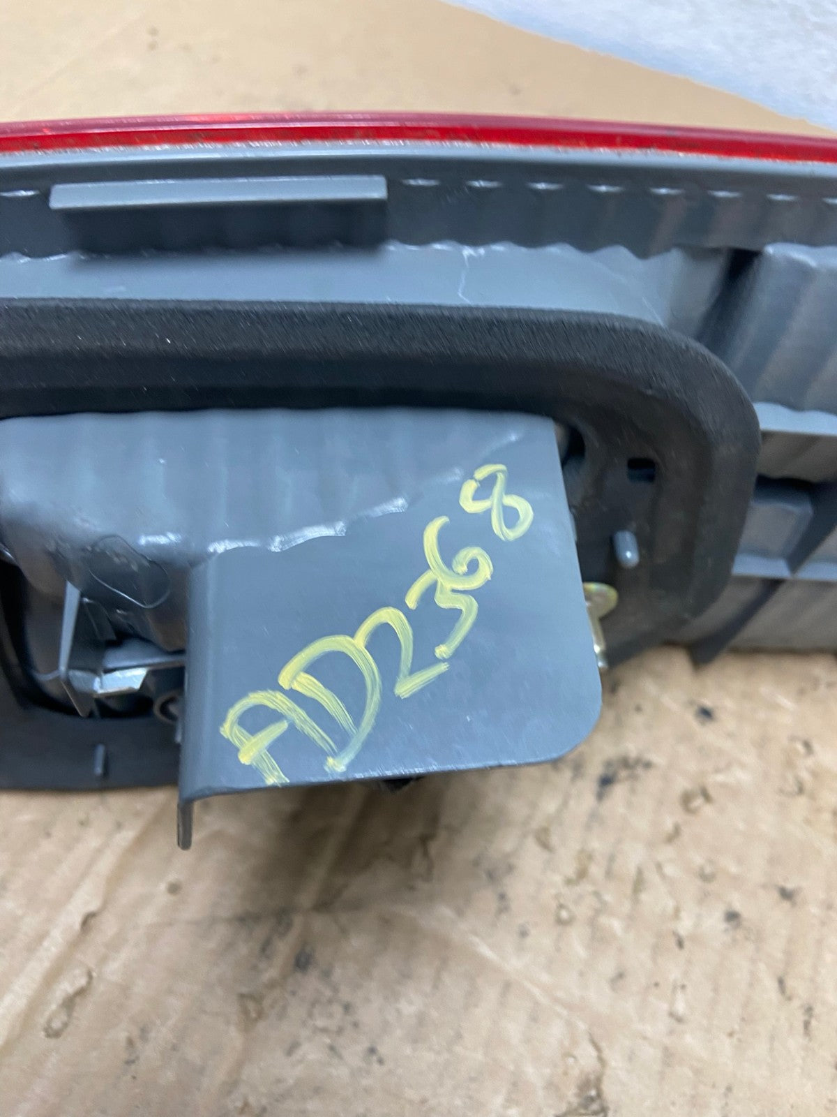 2003-2004 Honda Accord Sedan Left Driver LH Inner Tail Light AD2368 LK7