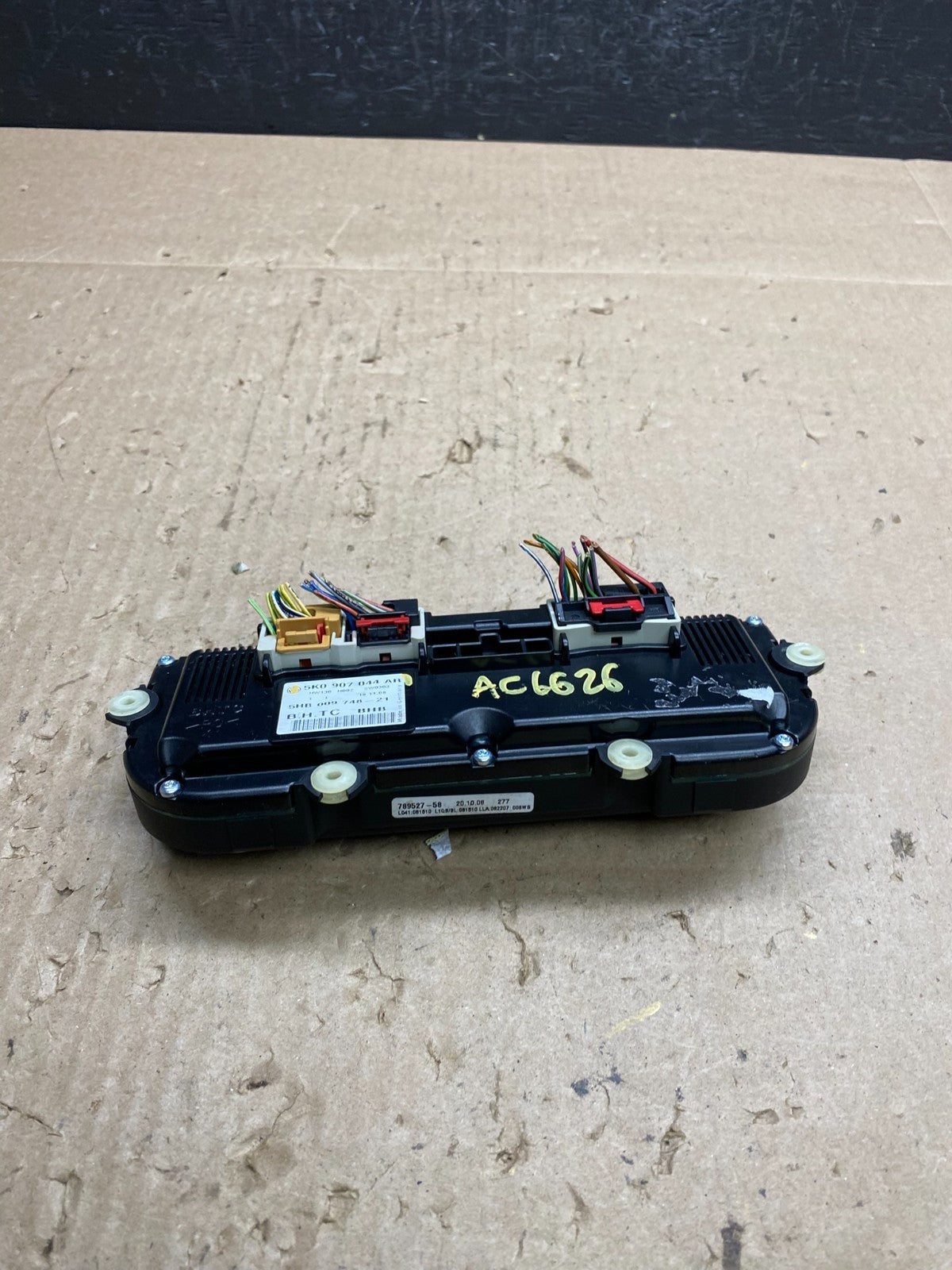 2009 - 2012 Volkswagen CC Center Climate Control Panel AC Heater X5976 DG4