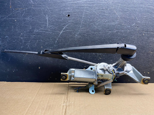 2003 to 2005 Subaru Forester Rear Wiper Motor 86510SA070 AA75920