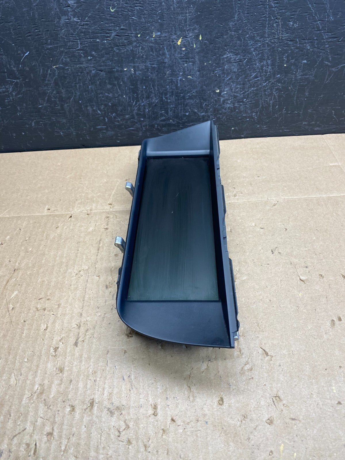 2011-2016 BMW F10 528i 550i Central Information Display Monitor Screen AC6682 DG2