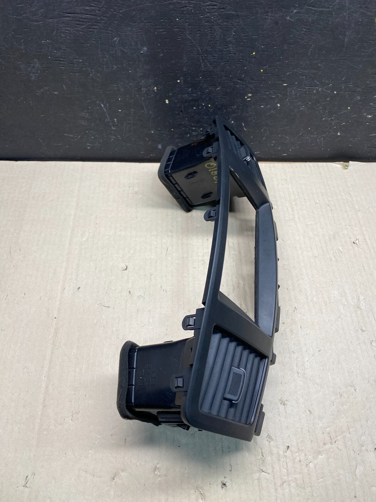 2011 to 2017 Nissan Quest Center Radio Trim Dash Panel Bezel Oem O1687 DG3