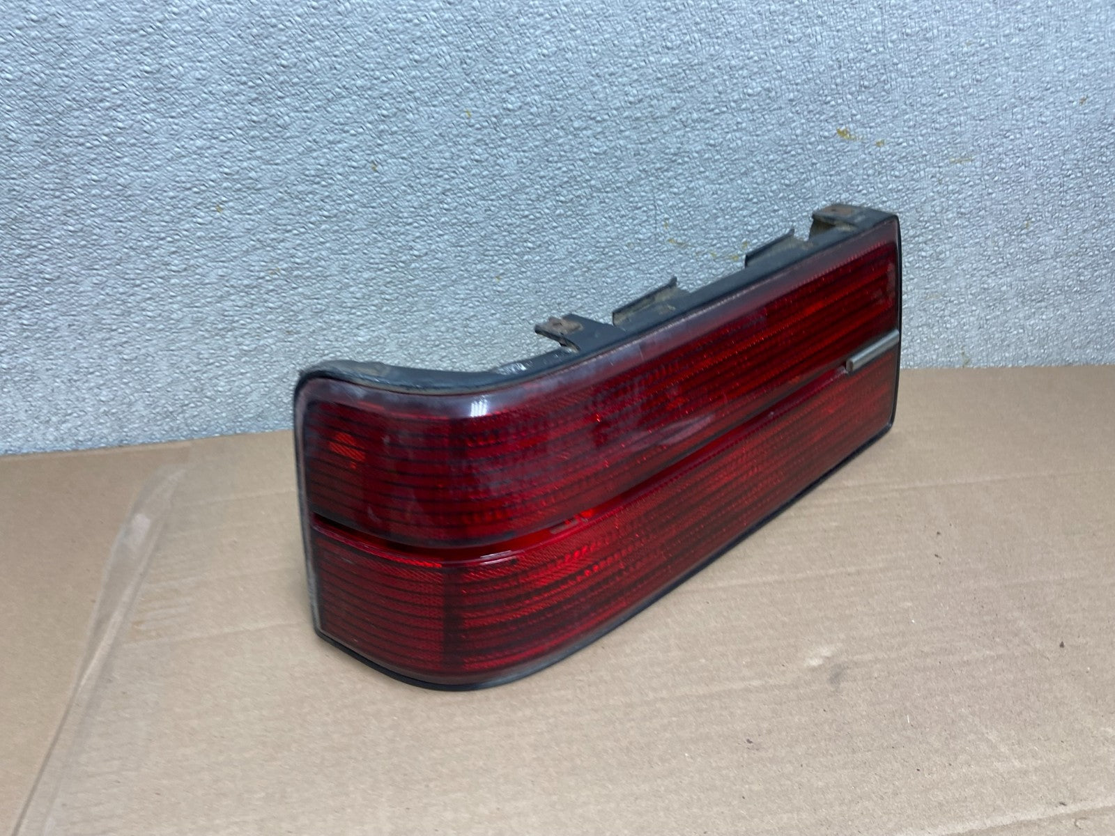 1985 to 1988 Pontiac Grand AM Left Driver LH Tail Light OEM aa8620 DG2