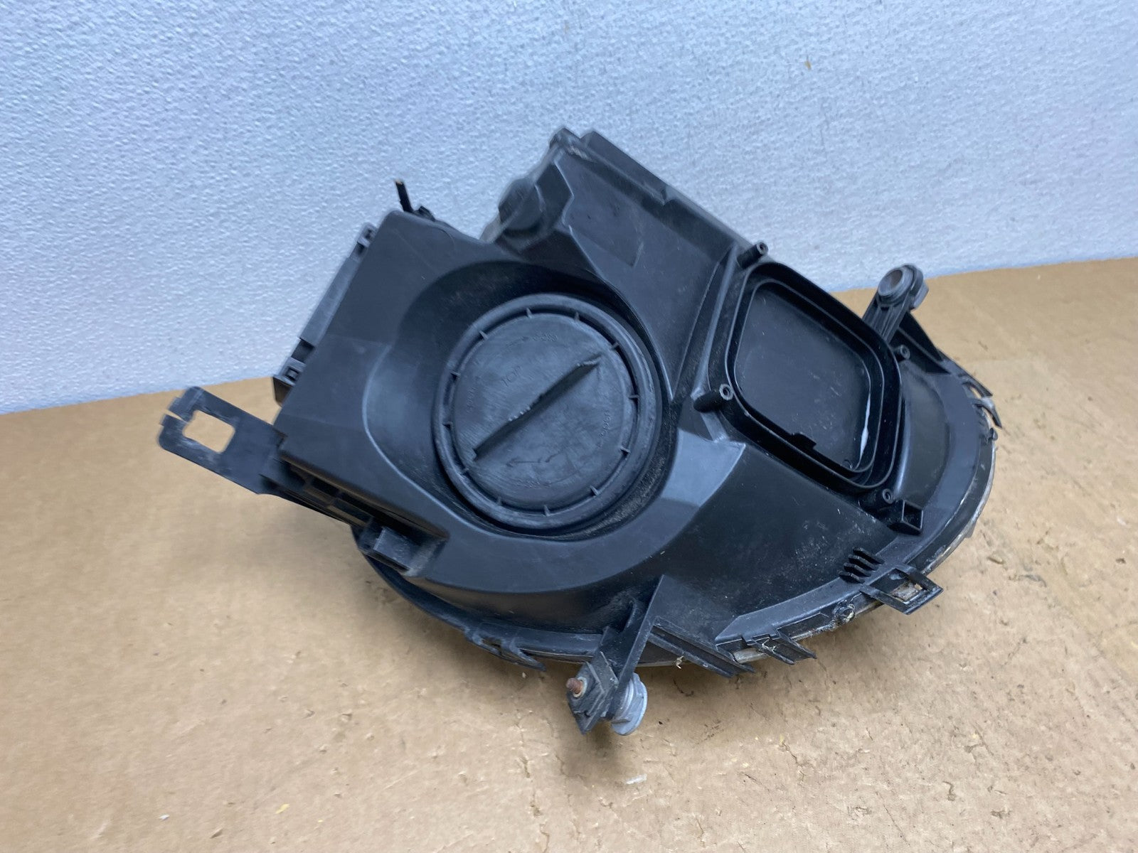 2007 to 2013 Mini Cooper Left Driver Lh Side Headlight Halogen AD0654 DW6