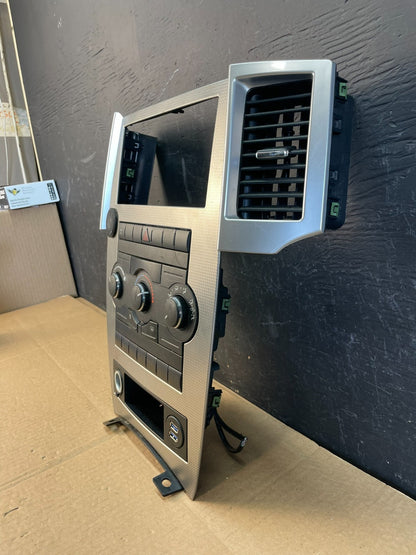 2008 2009 2010 Jeep Commander Grand Cherokee A/C Climate Control Bezel AC2286 DG2