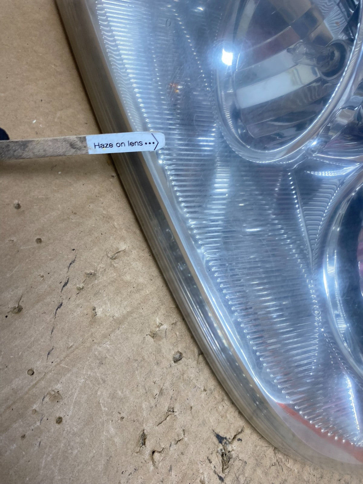 2003 2004 2005 Lincoln Aviator Left Driver LH Halogen Headlight AC8260 DW4