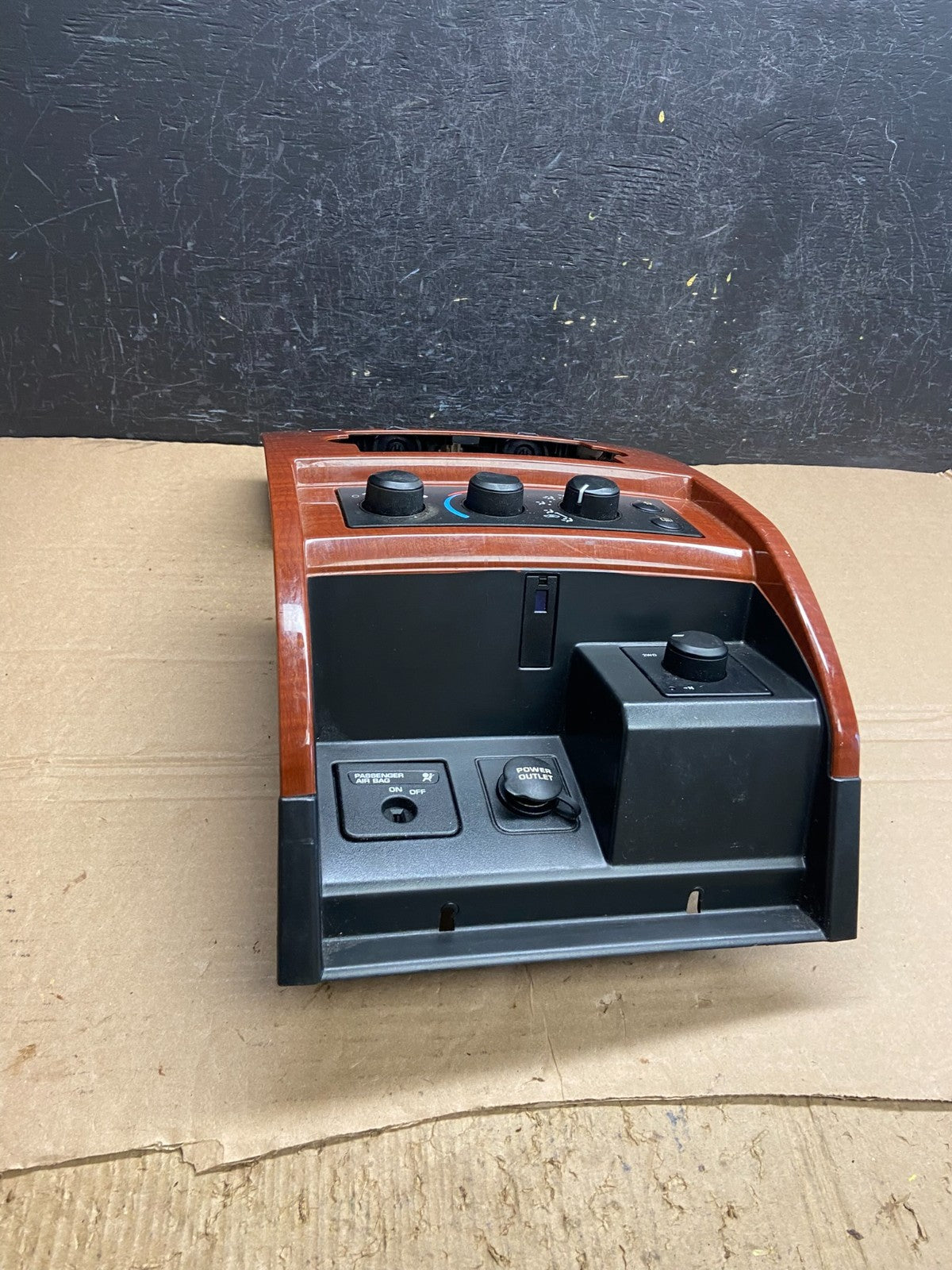 2005 2007 Dodge Dakota Climate Temperature Control Radio Panel Bezel AF1913 DG3