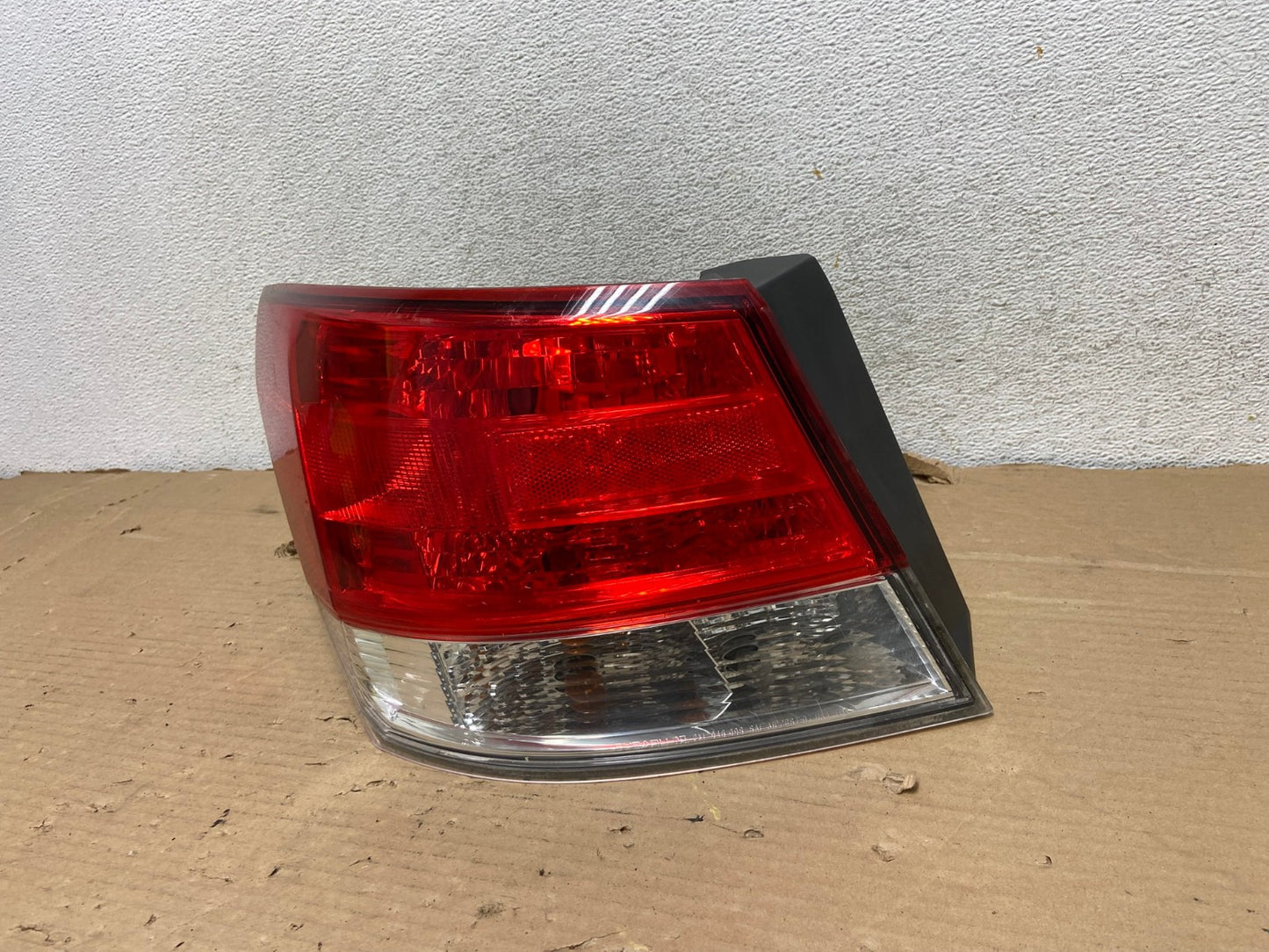 2010 to 2014 Subaru Legacy Left Driver LH Side Tail Light AG8197 LK2