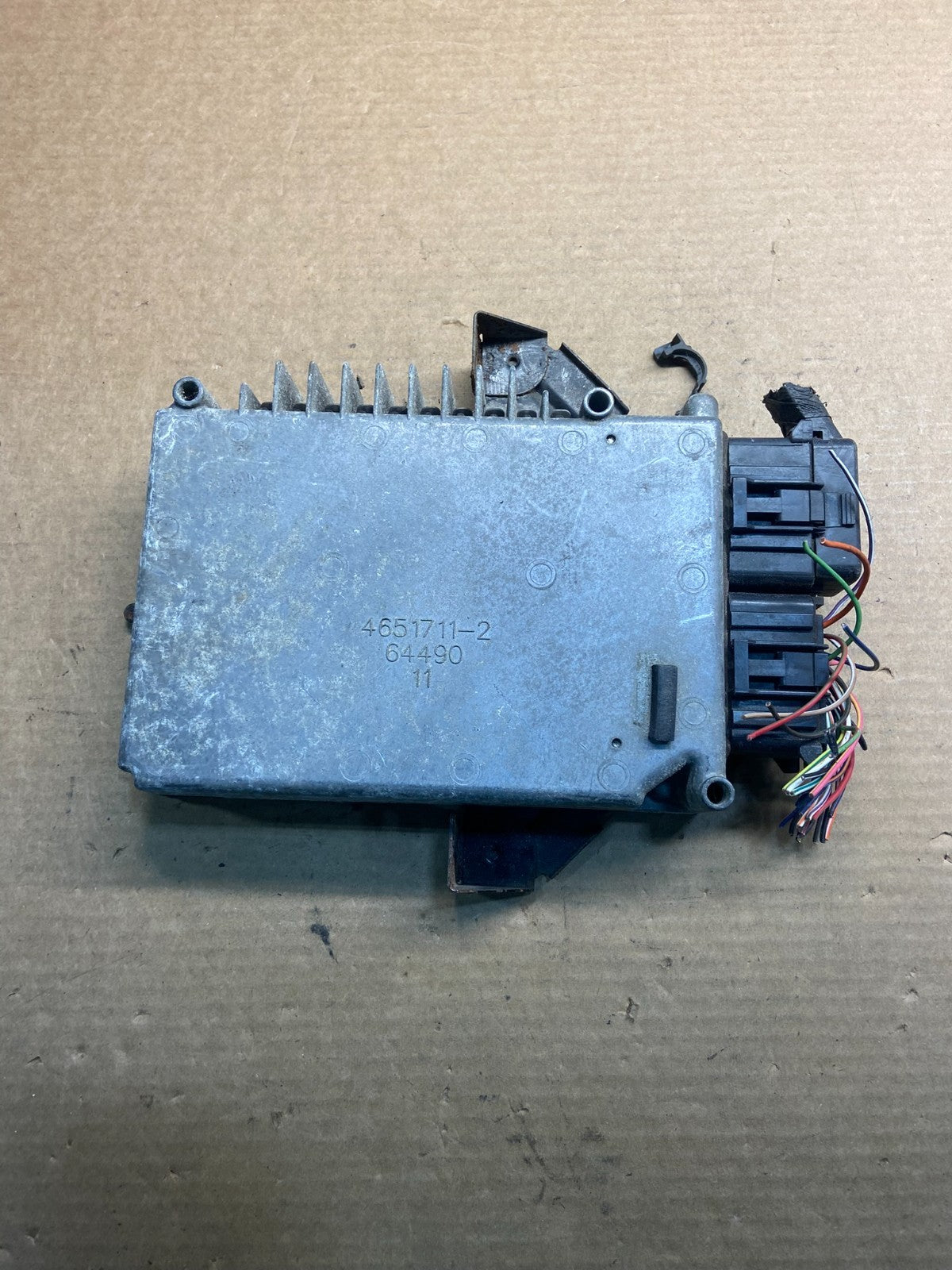 1997 Dodge Sebring Stratus Engine Control Unit ECU Z9165 DG0