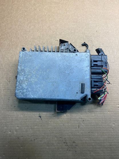 1997 Dodge Sebring Stratus Engine Control Unit ECU Z9165 DG0
