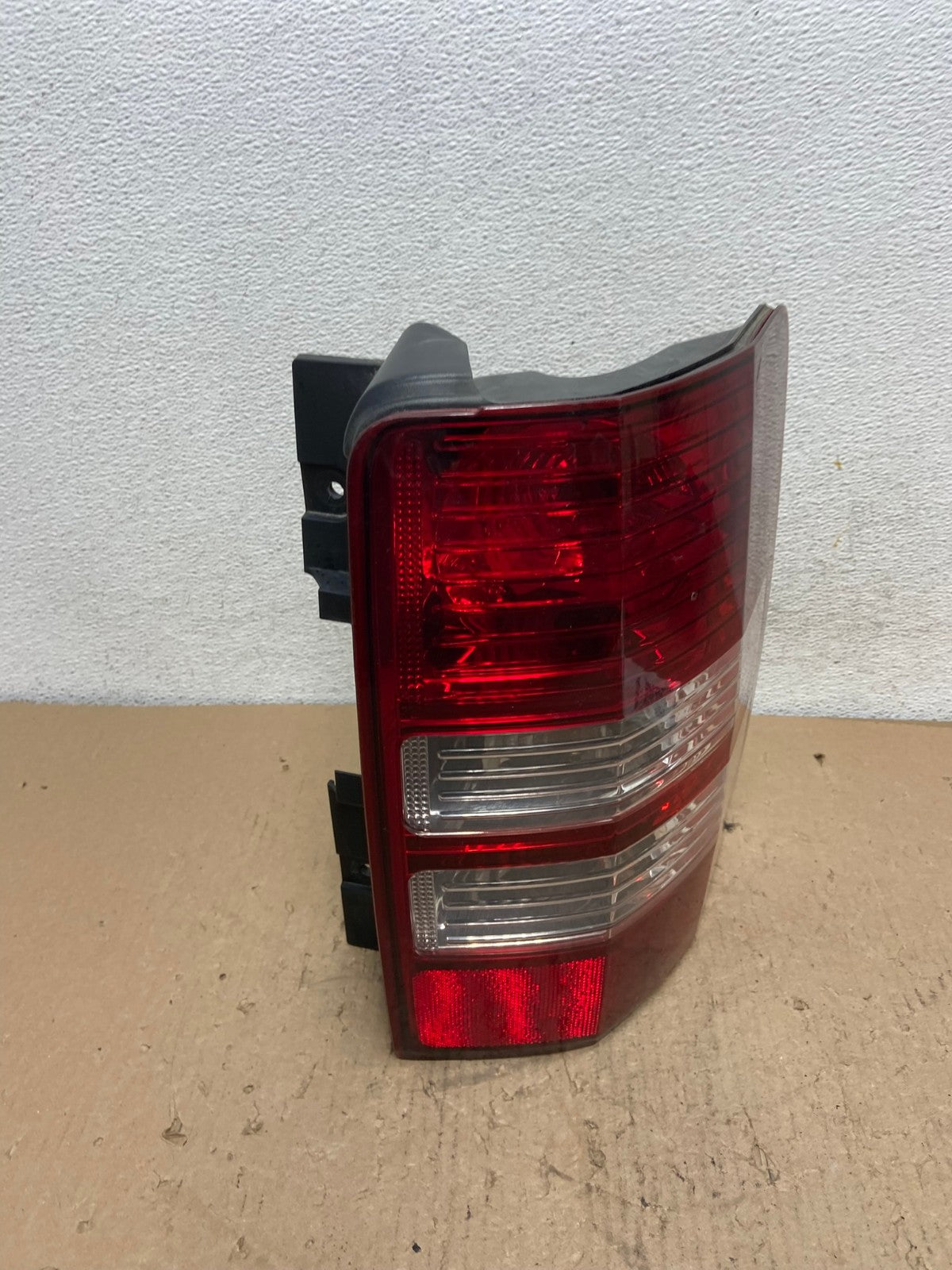 2008 to 2012 Jeep Liberty Right Passenger RH Side Tail Light AF4295 LK2