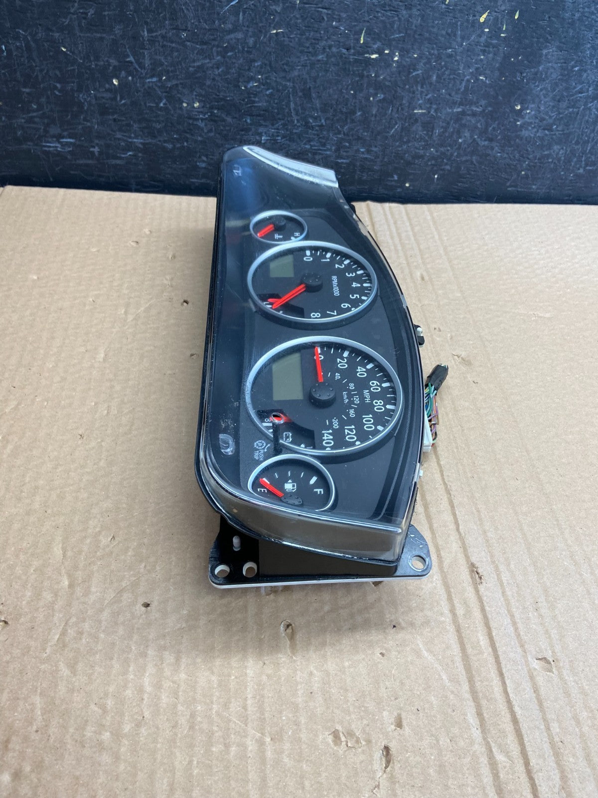 2006-2007 Nissan Pathfinder Xterra Cluster Speedometer Instrument AF6140 DG2