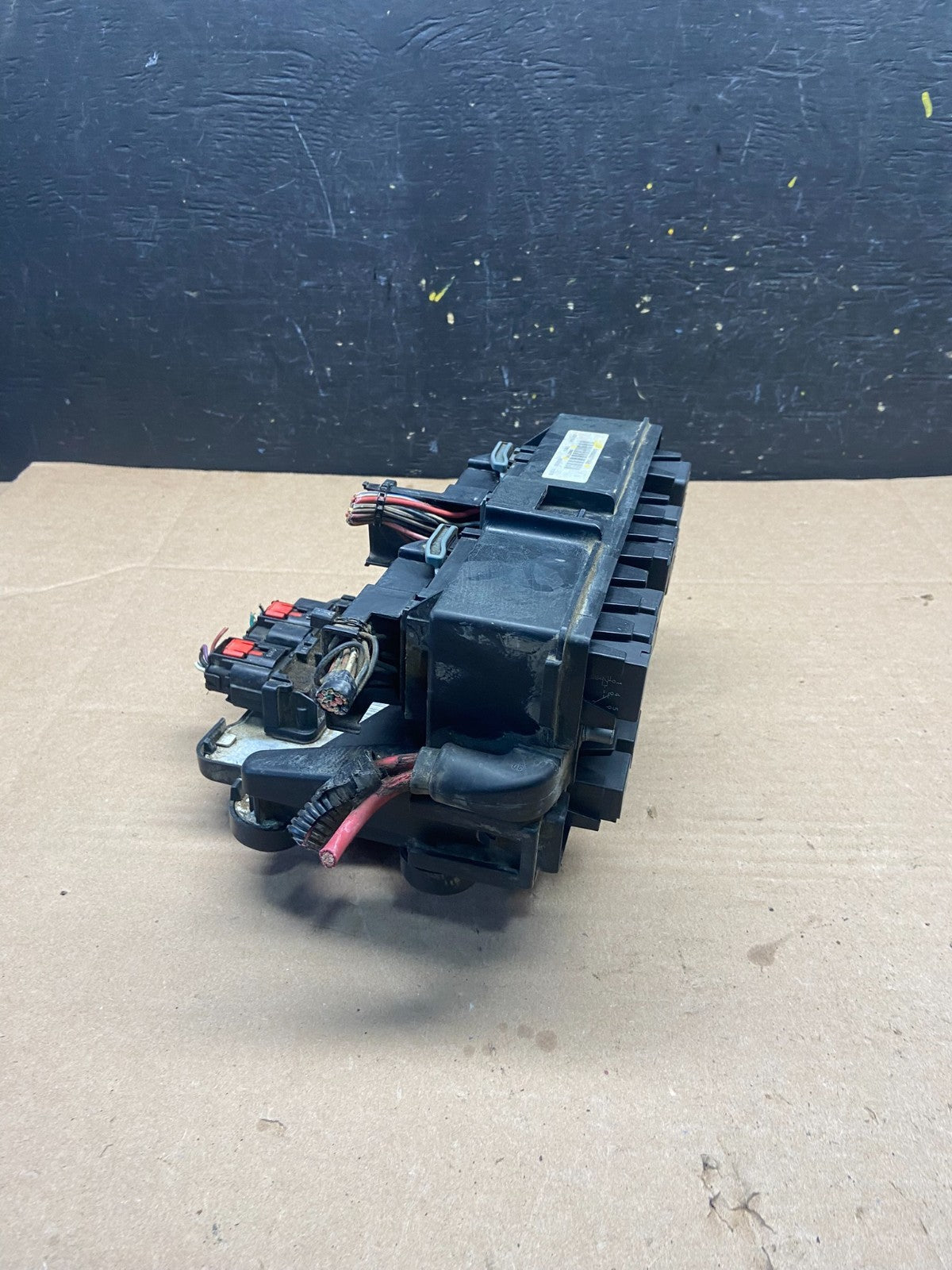 2005 Jeep Grand Cherokee BMC Body Module Power Fuse Box Relay Q2200 DG2