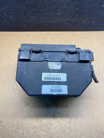 2011 Jeep Wrangler Integrated Power Fuse Box 04692084ab AH5027 DG2