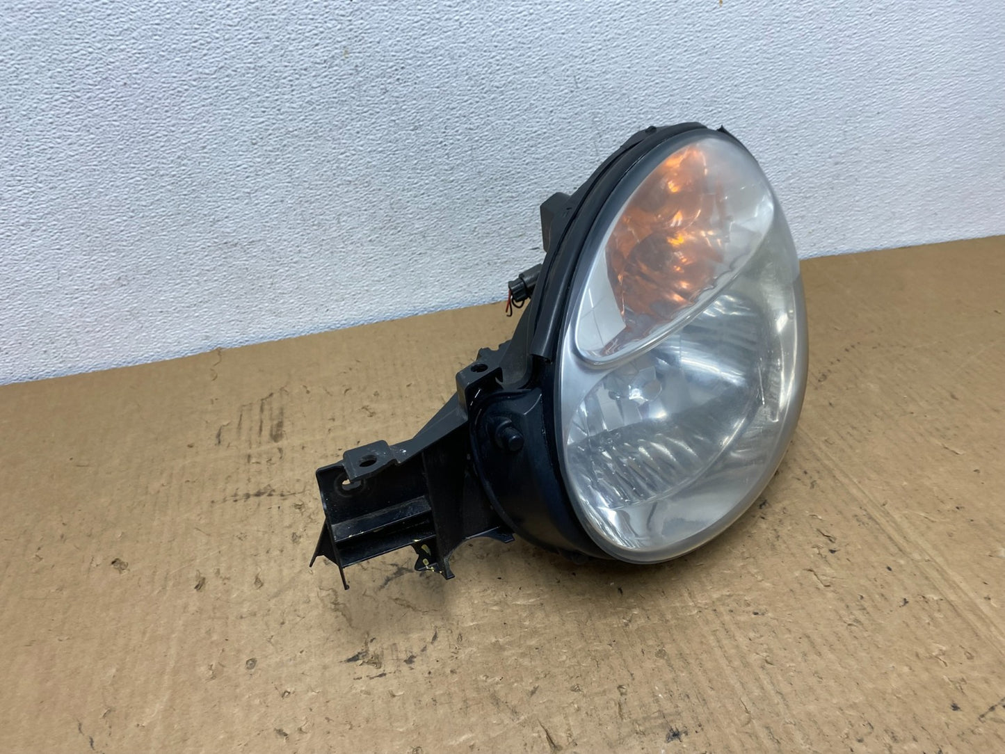 2002 to 2003 Subaru Impreza Left Driver LH Side Halogen Headlight AC8135 DG2