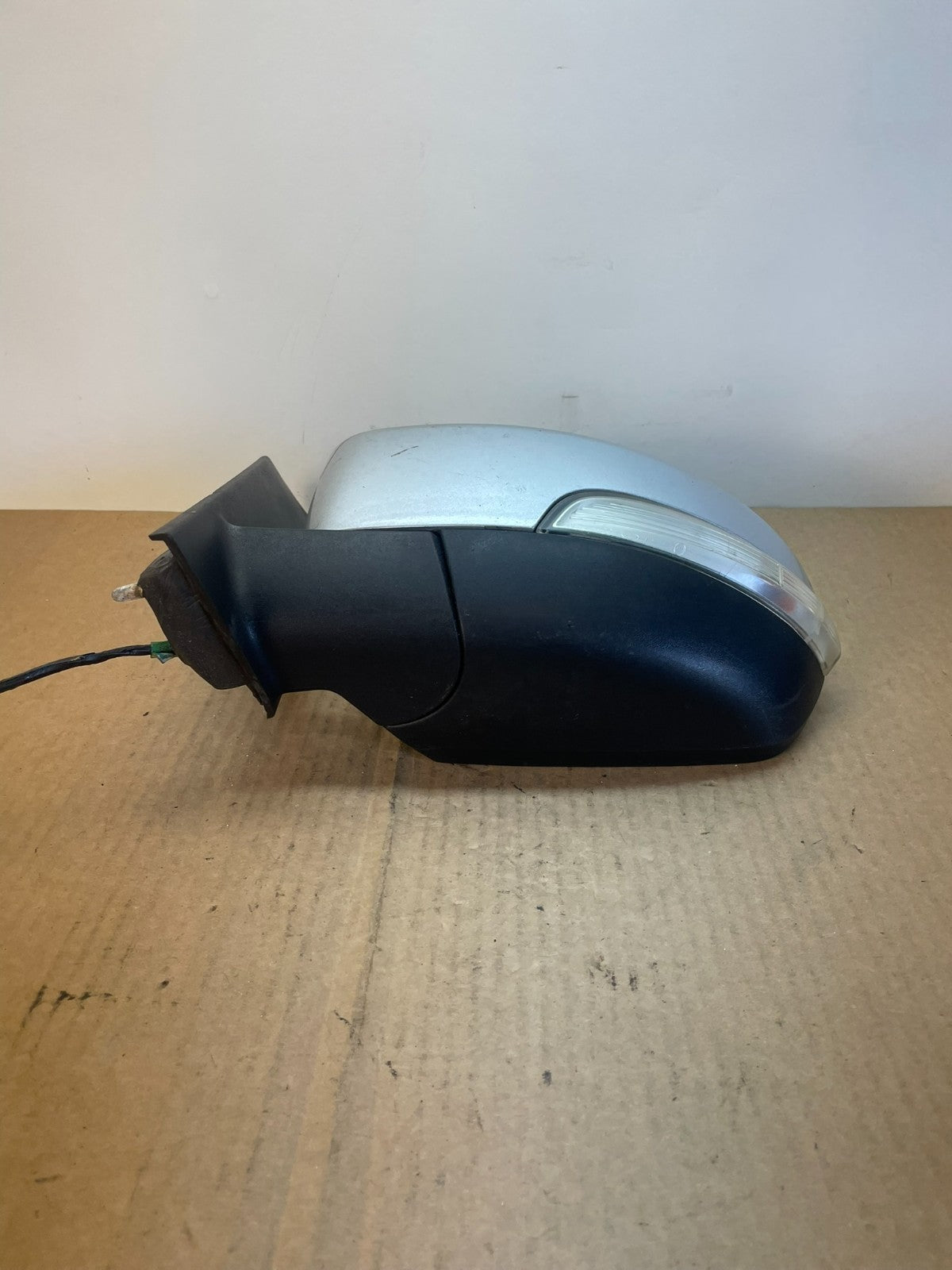 2013 to 2016 Ford C-Max Left Driver Side View Door Turn Signal Mirror AF5557 DG3