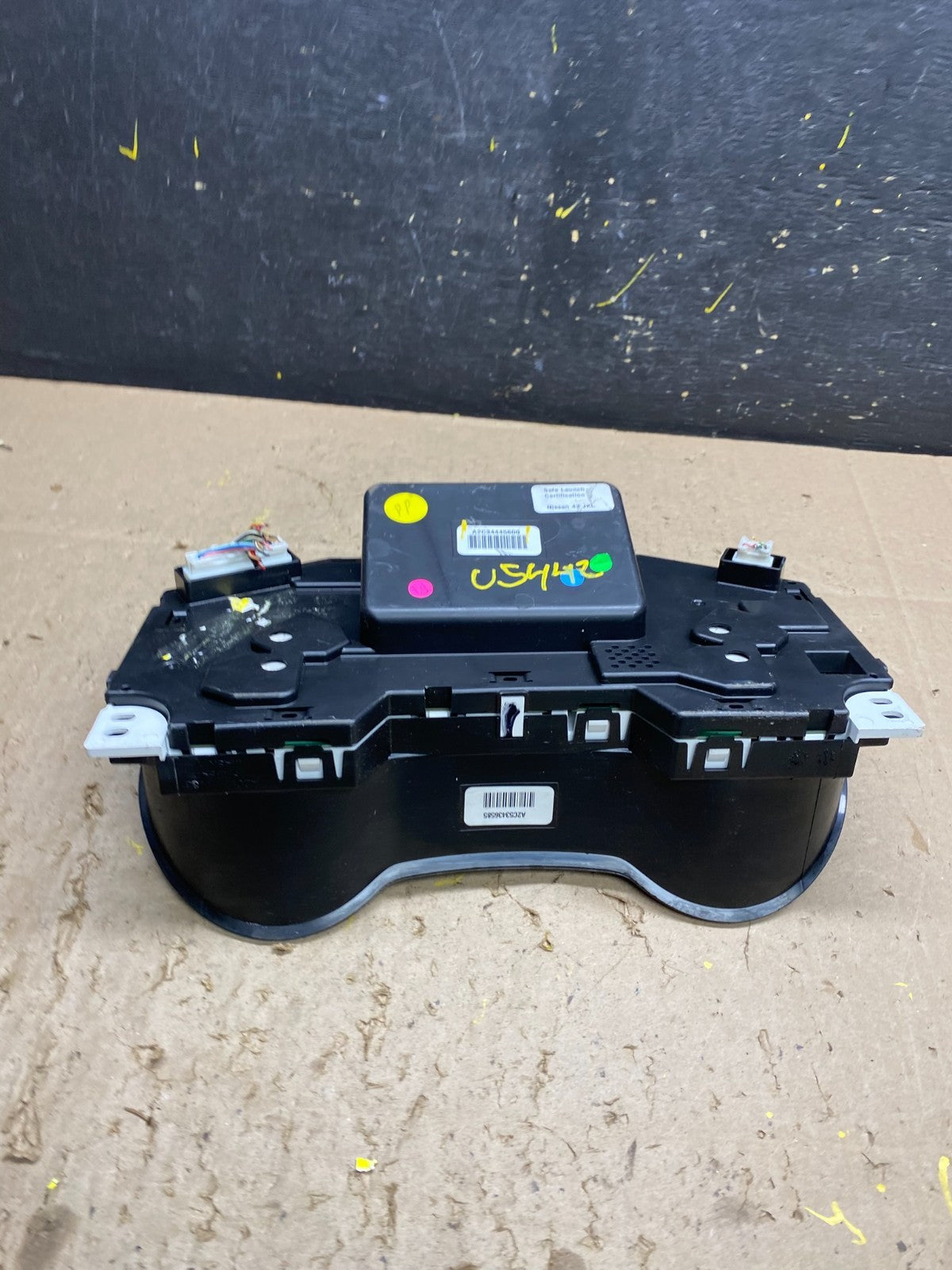 2013 to 2016 Nissan Pathfinder Speedometer Cluster Gauge U5442 DG8