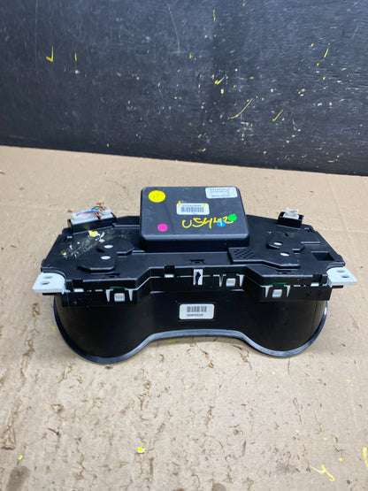 2013 to 2016 Nissan Pathfinder Speedometer Cluster Gauge U5442 DG8