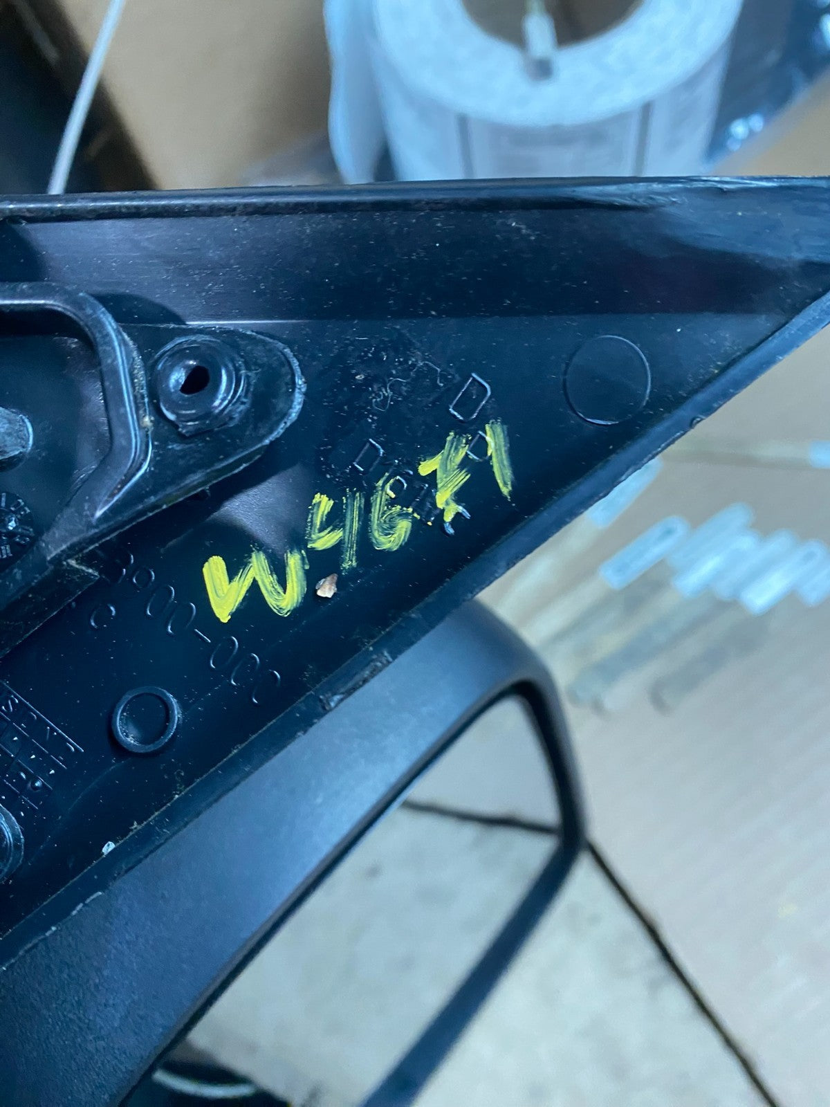 2010 to 2012 Mercury Mariner Right Passenger Heated View Door Mirror W4671 DG11