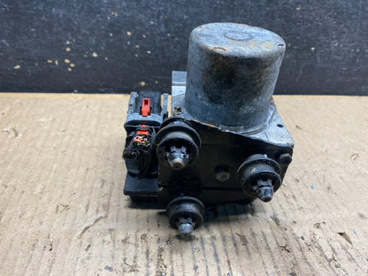 2009 to 2010 Audi A4 A5 ABS Anti-Lock Brake Pump 8k0614517BO v0774 DG1