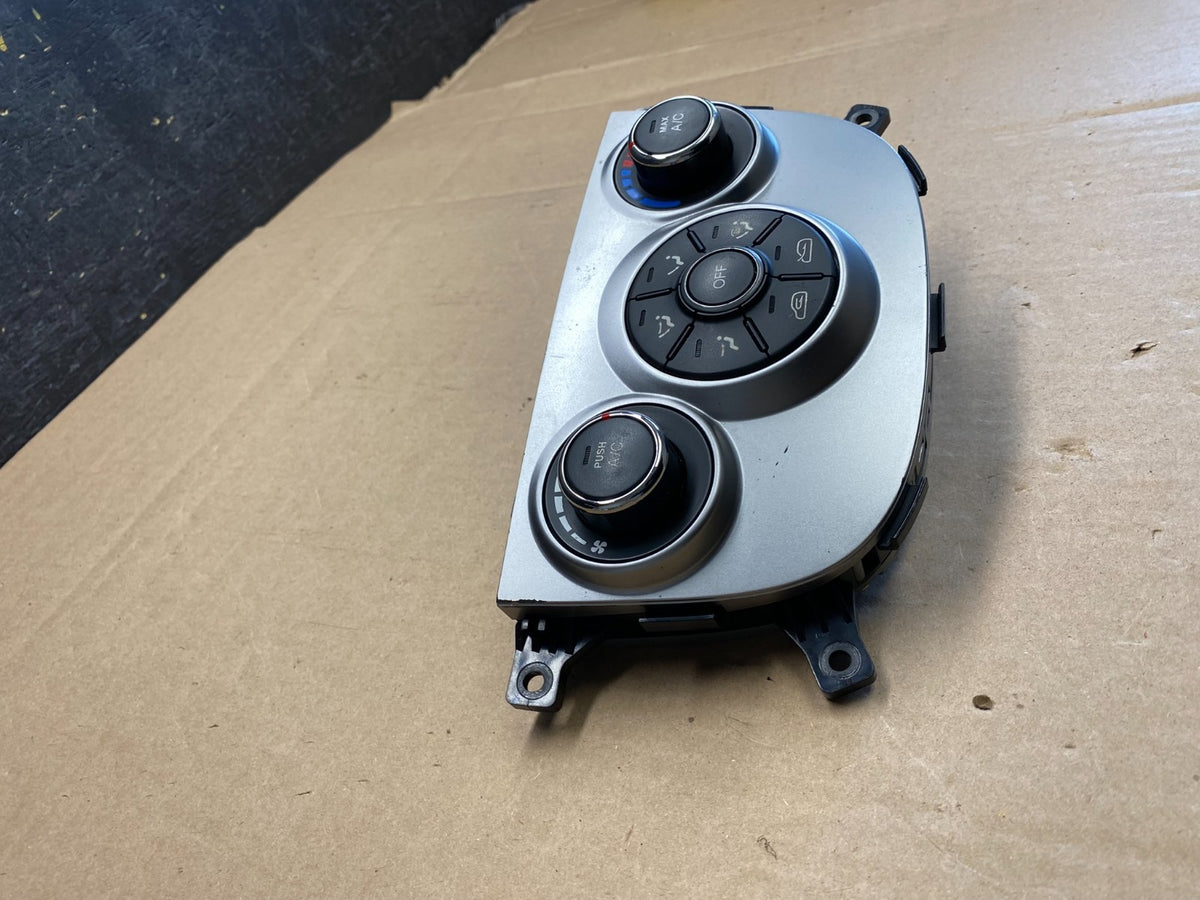 2010 2011 2012 Hyundai Santa Fe Automatic Climate AC Heater Control OE AI2981 DG3