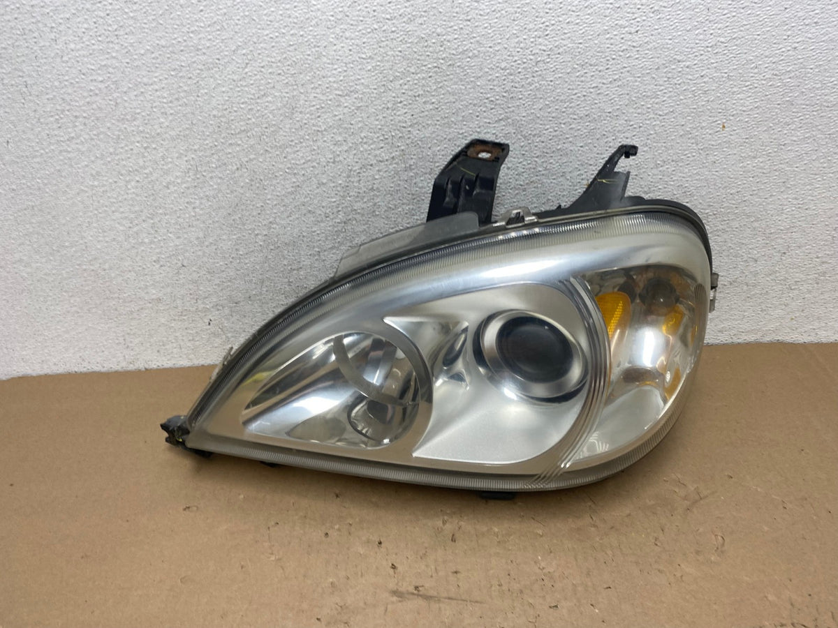 2002 - 2005 Mercedes ML ML350 ML500 Left Driver LH Halogen Headlight AG4127 LK0