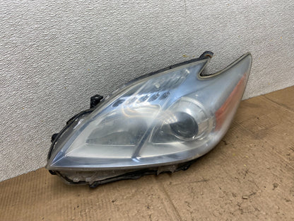 2010 - 2011 Toyota Prius Left Driver LH Blue Halogen Headlight Oem AA6917 DW2