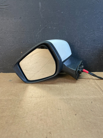 2015 to 2019 Nissan Versa Note Left Driver LH View Door Mirror AE0934 DW7