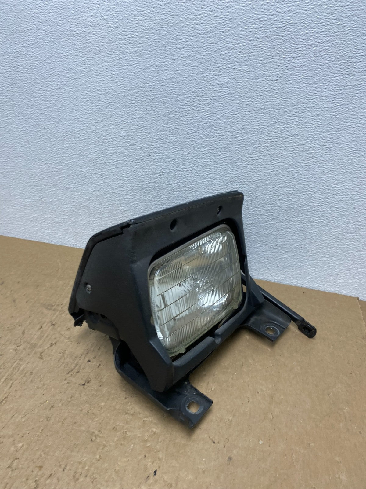 1988 to 1991 Honda Prelude Left Driver LH Halogen Headlight AC1507 DG3