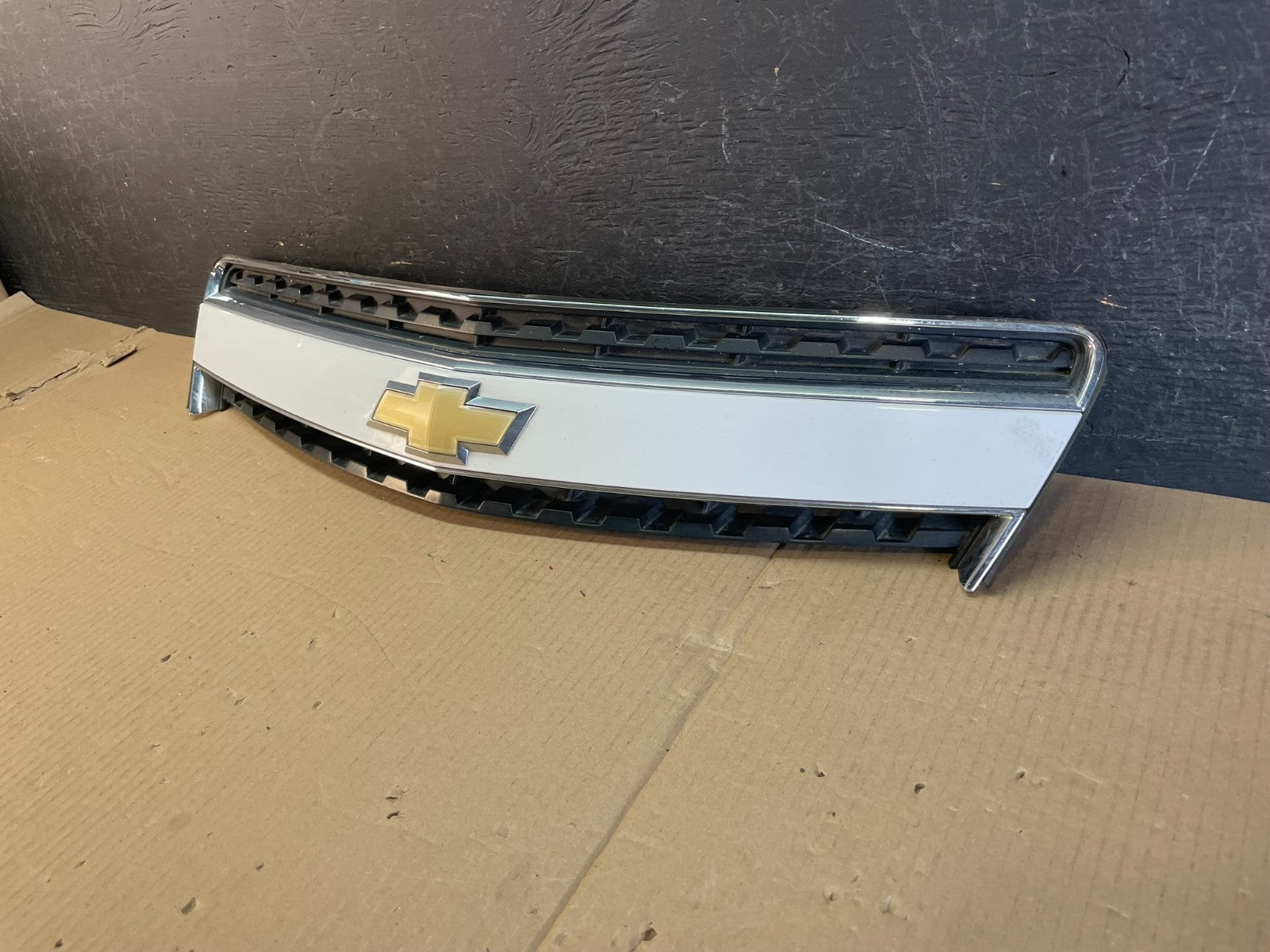 2012-2015 Chevrolet Captiva Sport White Front Upper Grille Grill AB7679 DG1