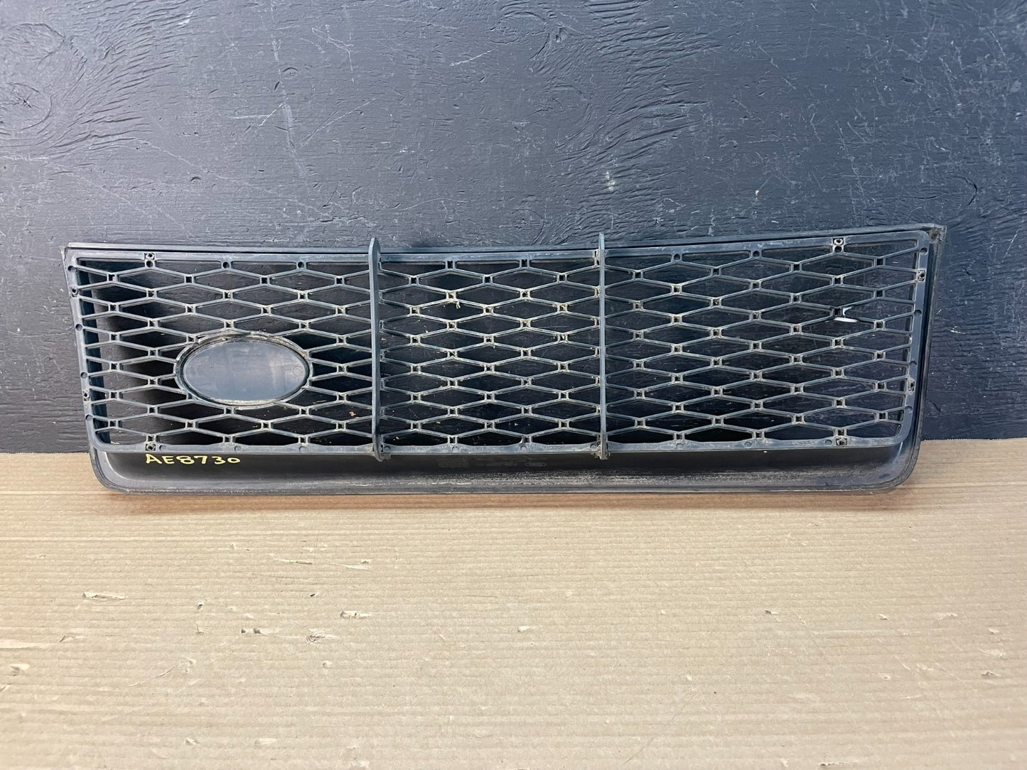 2008 to 2014 Land Rover LR2 Front Grill Grille 6h528a100ca AE8730 PS3