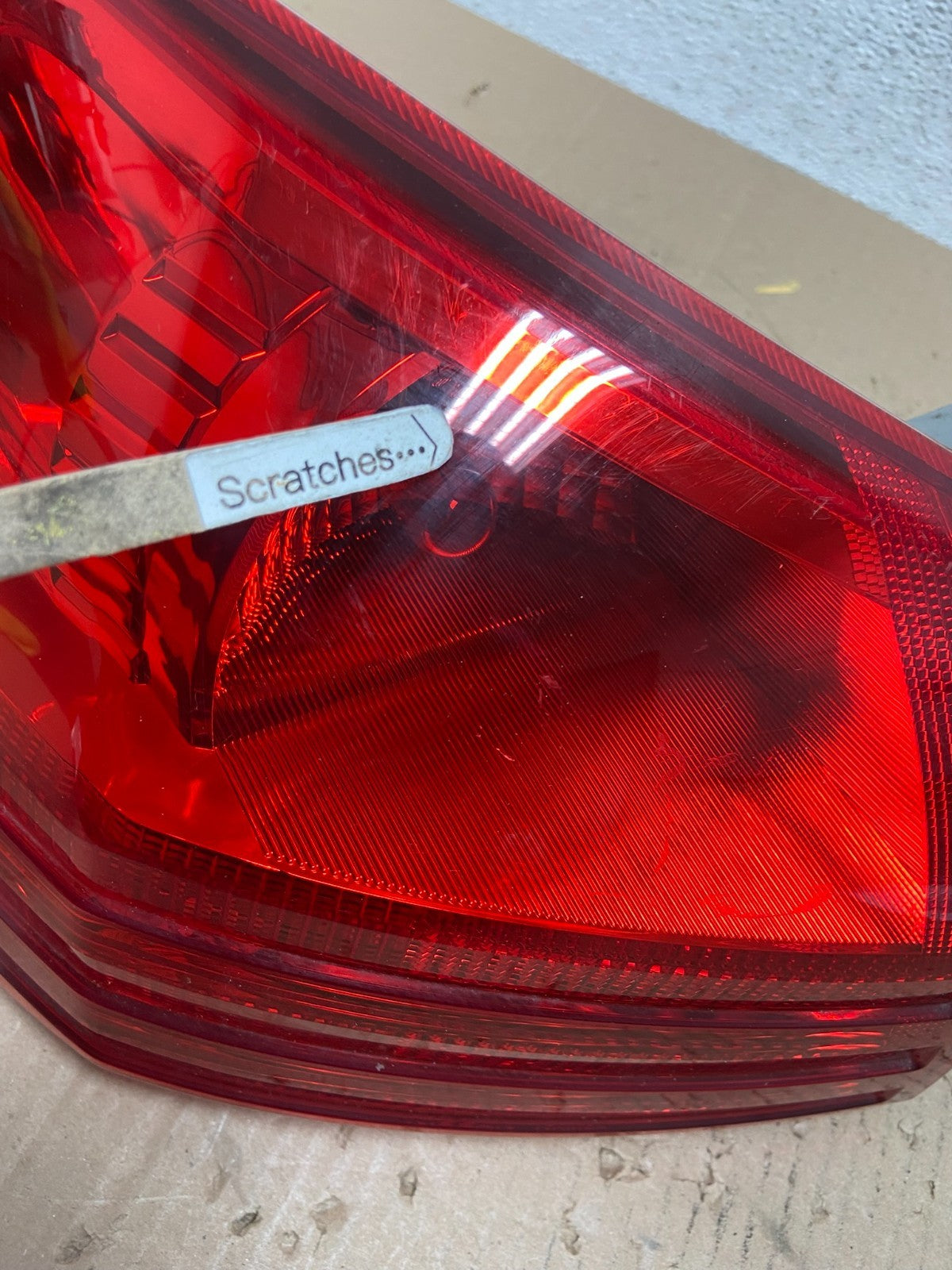 2008 to 2015 Nissan Rogue Left Driver Lh Side Tail Light AE8850 LK3
