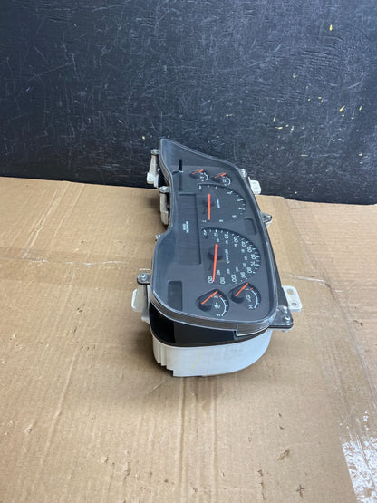 2003 Dodge Durango 4.7L Speedometer Instrument Cluster Gauge AF2794 DW2
