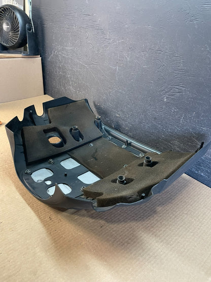 2005 to 2010 Chrysler 300 5.7L V8 Hemi Engine Motor Cover AF3640 DW4