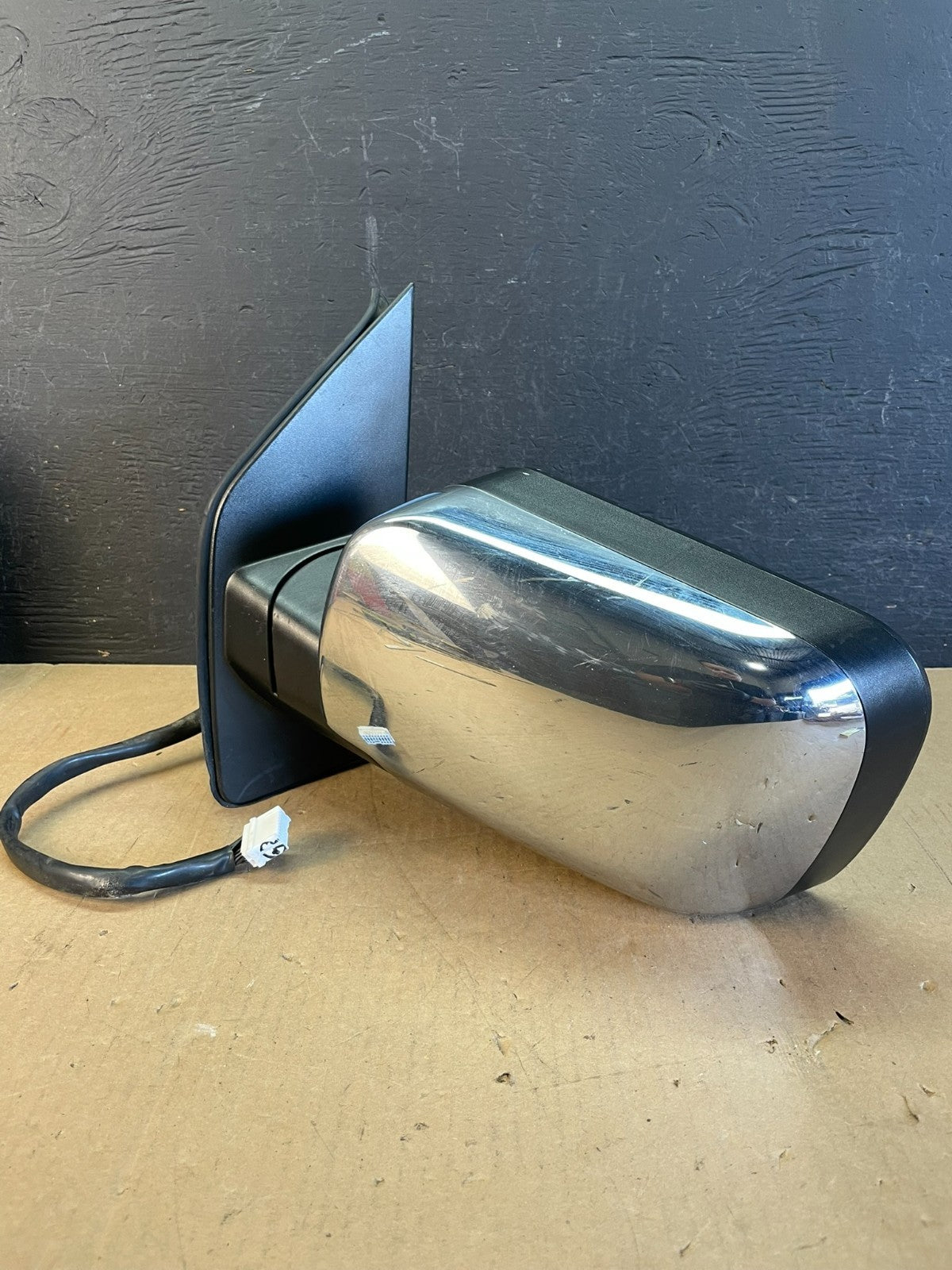 2004-2010 Infiniti QX56 Left Driver LH View Mirror AD5609 DW1