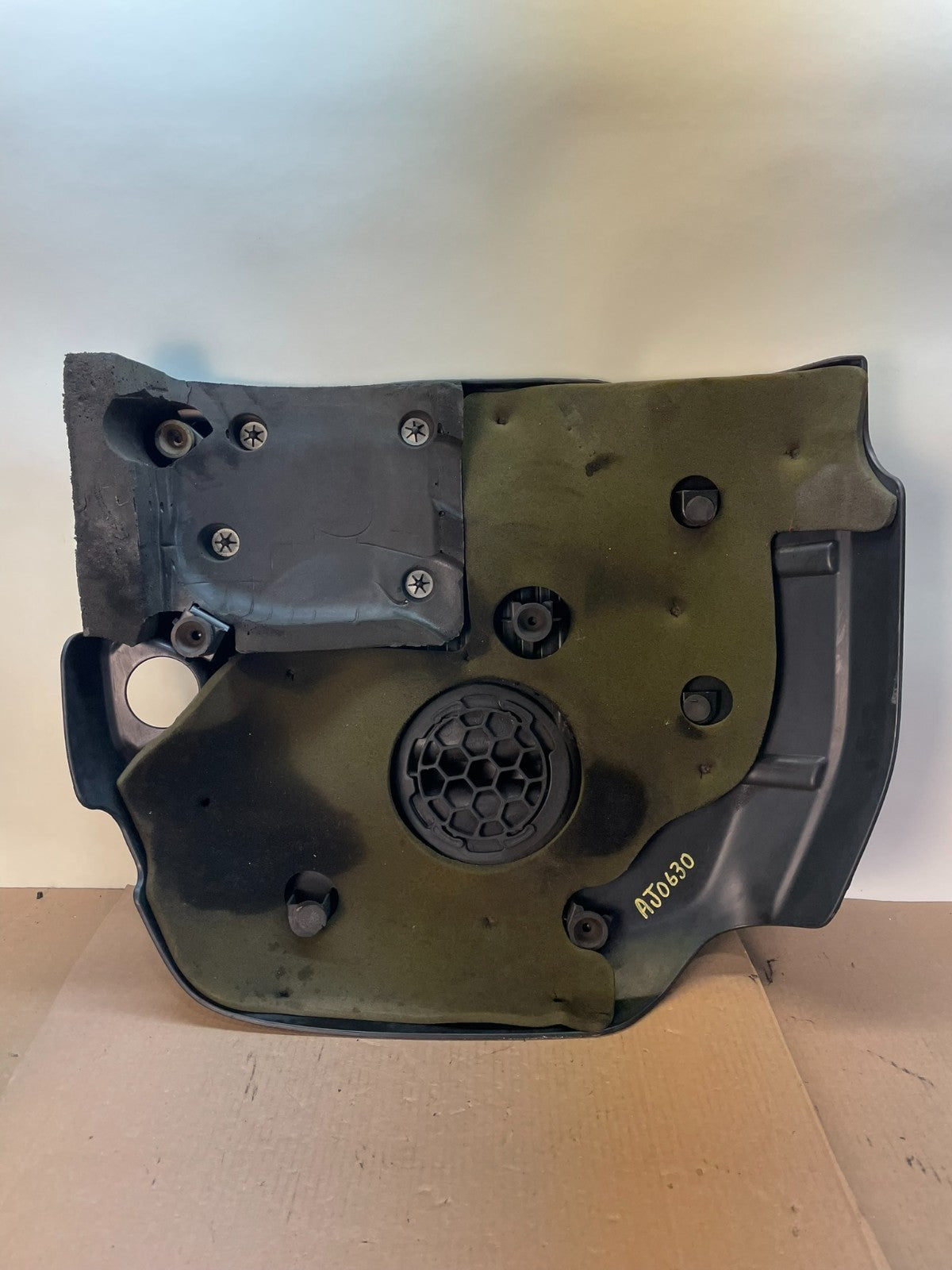 2011 to 2019 Jeep Grand Cherokee Dodge Durango 3.6L Engine Cover AJ0630 DG3