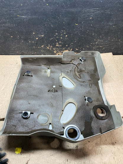 2004 to 2007  Cadillac CTS4.2L Plastic Engine Cover Shield OEM x8196 DG6